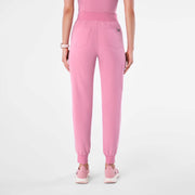 https://cdn.shopify.com/s/files/1/0139/8942/files/Q4_2024_12_CHALKPINK_HWZAMORA_MADI_1414.jpg?v=1739903774