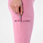https://cdn.shopify.com/s/files/1/0139/8942/files/Q4_2024_12_CHALKPINK_HWZAMORA_MADI_1425.jpg?v=1739903774