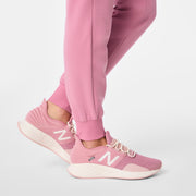 https://cdn.shopify.com/s/files/1/0139/8942/files/Q4_2024_12_CHALKPINK_NBROAV_MADI_581.jpg?v=1736561432