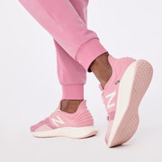 https://cdn.shopify.com/s/files/1/0139/8942/files/Q4_2024_12_CHALKPINK_NBROAV_TERRANCE_2091.jpg?v=1736561432