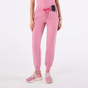 https://cdn.shopify.com/s/files/1/0139/8942/files/Q4_2024_12_CHALKPINK_UMAN_MADI_2087.jpg?v=1736360906