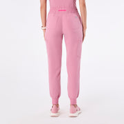 https://cdn.shopify.com/s/files/1/0139/8942/files/Q4_2024_12_CHALKPINK_UMAN_MADI_2114.jpg?v=1736360906
