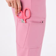 https://cdn.shopify.com/s/files/1/0139/8942/files/Q4_2024_12_CHALKPINK_UMAN_MADI_2119.jpg?v=1736360906