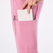 https://cdn.shopify.com/s/files/1/0139/8942/files/Q4_2024_12_CHALKPINK_UMAN_MADI_2126.jpg?v=1736360904