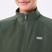 https://cdn.shopify.com/s/files/1/0139/8942/files/Q4_2024_12_MOSS_SYDNEY2_0_MADI_1064.jpg?v=1736206086