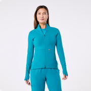 https://cdn.shopify.com/s/files/1/0139/8942/files/Q4_2024_12_TEAL_CONTOURKNIT_CHARO_1097.jpg?v=1739903681