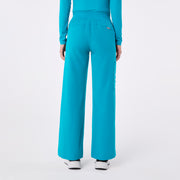 https://cdn.shopify.com/s/files/1/0139/8942/files/Q4_2024_12_TEAL_ISABELLAWIDELEG_CHARO_1175_d776a5da-29b8-4bb5-94aa-27c71e0608a4.jpg?v=1739903698