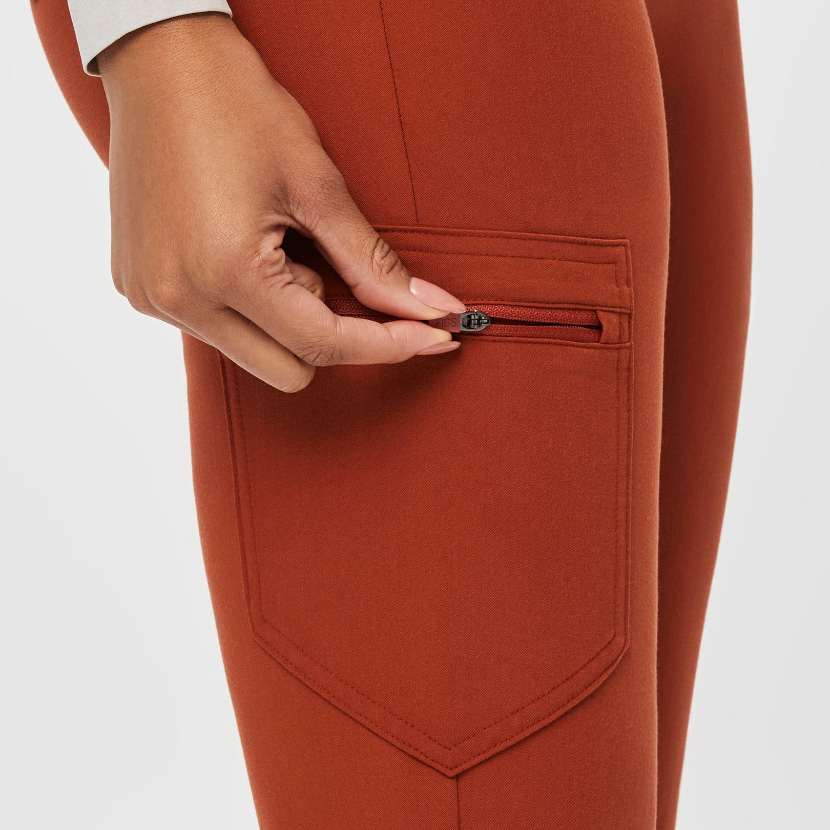 https://cdn.shopify.com/s/files/1/0139/8942/files/Womens-BestSellerKit-Auburn-8.jpg?v=1693530774