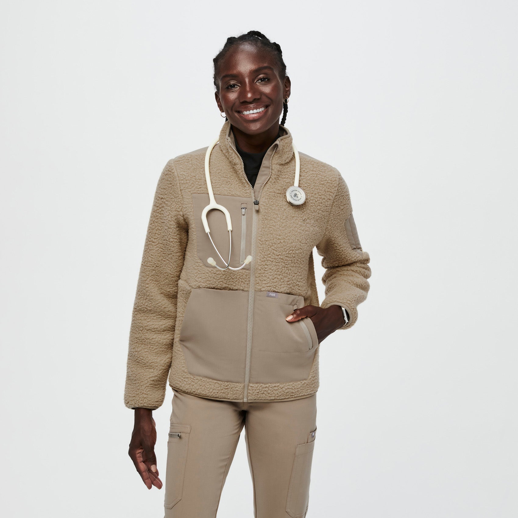 Chamarra sherpa On Shift para mujer FIGS