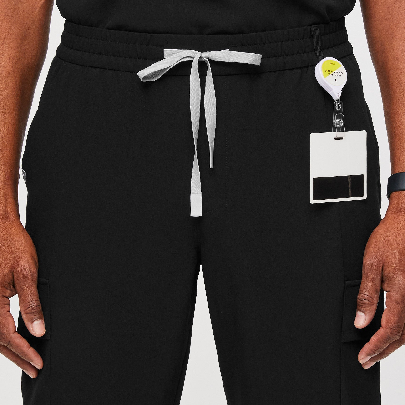 https://cdn.shopify.com/s/files/1/0139/8942/products/Mens-NamiroCargo-Black-M-5.jpg?v=1658237182