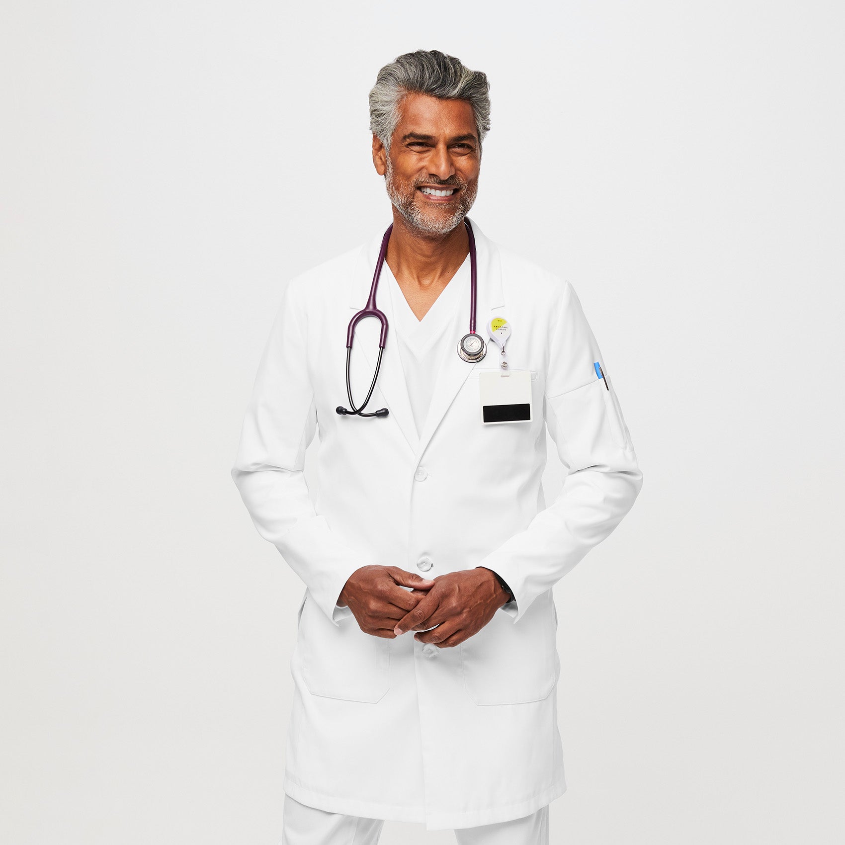 Men’s Notch Collar Lab Coat · FIGS