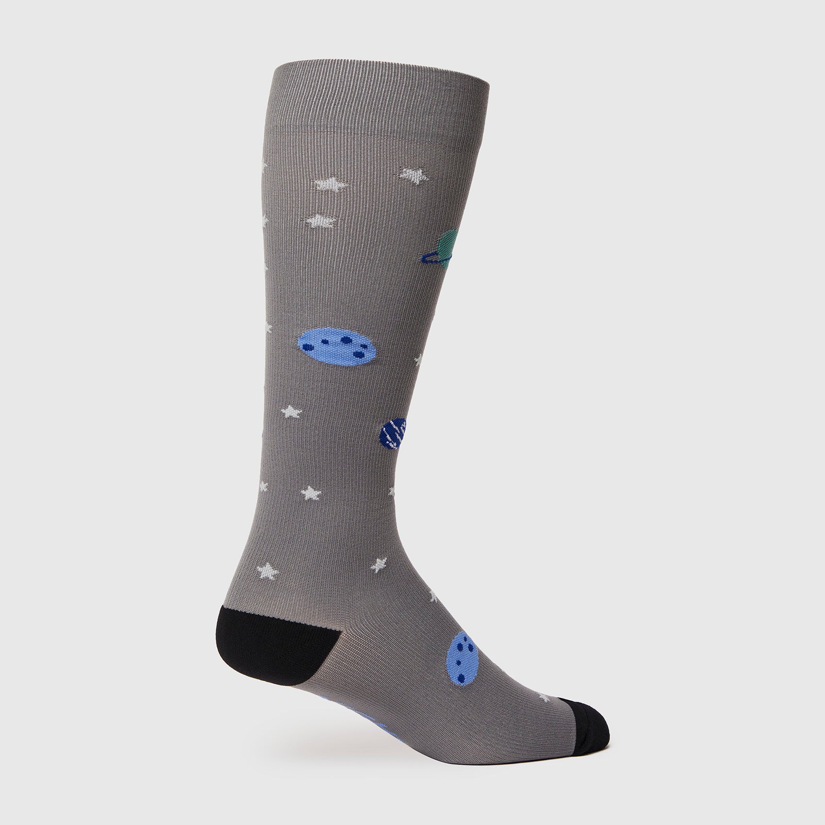 https://cdn.shopify.com/s/files/1/0139/8942/products/Q1_2023_01_CHARCOAL_NIGHT-SKY-COMPRESSION-SOCKS_M_GHOST_14160.jpg?v=1681408009