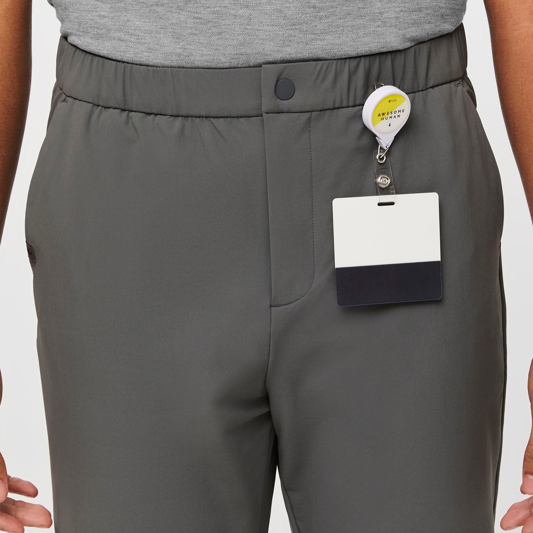 https://cdn.shopify.com/s/files/1/0139/8942/products/Q1_2023_01_DEEP-STONE_SLIM-SCRUB-TROUSER_M_GABE_19581.jpg?v=1680542860