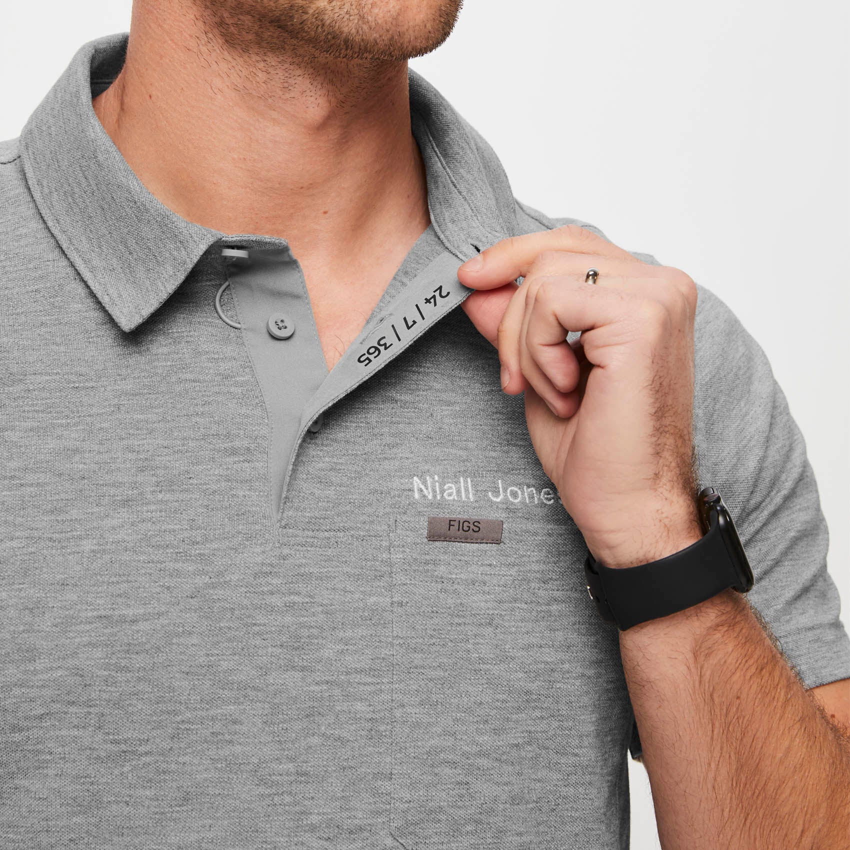 https://cdn.shopify.com/s/files/1/0139/8942/products/Q1_2023_01_HEATHER-GREY_SLIM-TECHNICAL-PIQUE-POLO-SS_M_NORBI_19398.jpg?v=1680542960