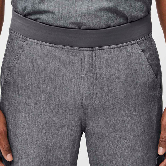 Men's Axim™ Cargo Scrub Pants - Graphite · FIGS