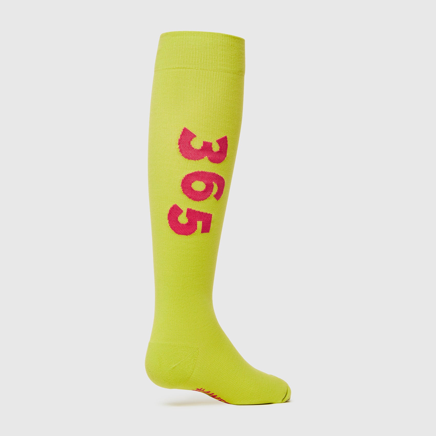 https://cdn.shopify.com/s/files/1/0139/8942/products/Q1_2023_02_LIMEADE_AWESOME-NURSE-COMPRESSION-SOCK_W_GHOST_31563.jpg?v=1682351213