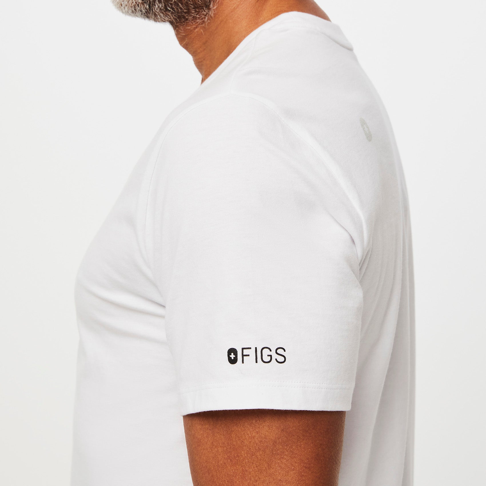 https://cdn.shopify.com/s/files/1/0139/8942/products/Q1_2023_02_WHITE_NURSE-GRAPHIC-TEE_M_MOOSE_38661.jpg?v=1682350418