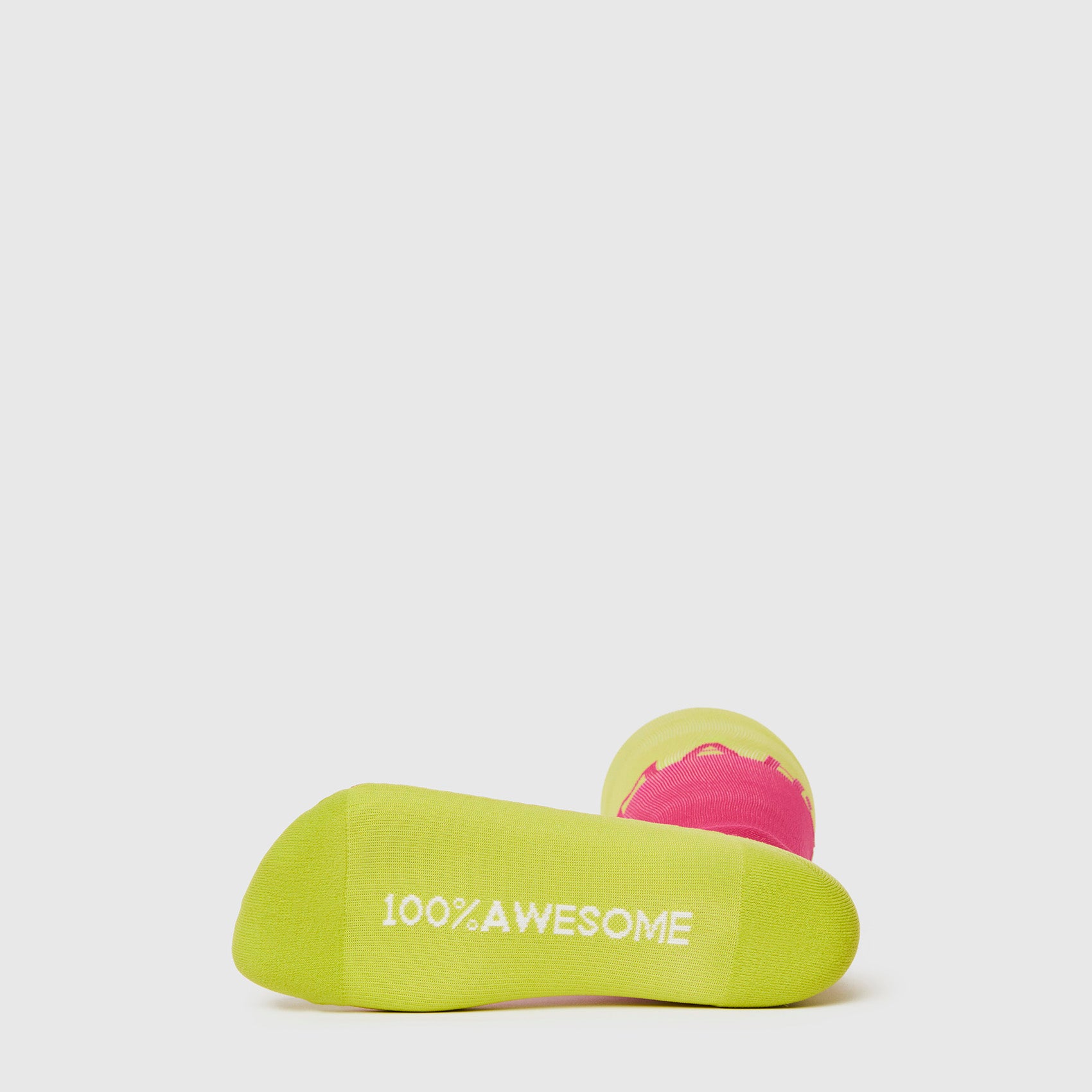 https://cdn.shopify.com/s/files/1/0139/8942/products/Q1_2023_03_LIMEADE_I-AM-A-NURSE-COMPRESSION-SOCK_W_GHOST_52042.jpg?v=1682351252