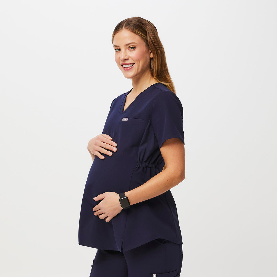 Women’s Octavia Maternity Scrub Top Navy · FIGS