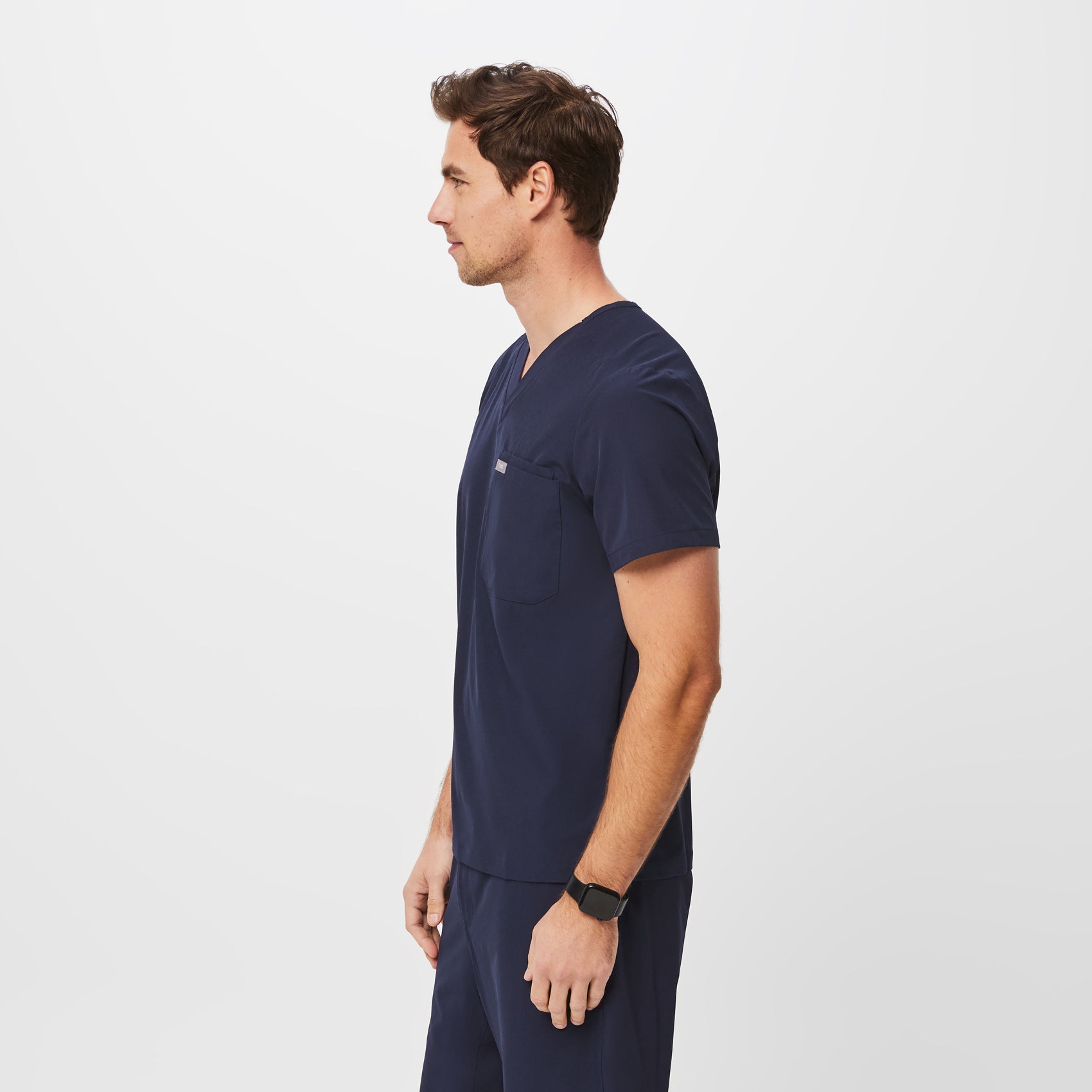 https://cdn.shopify.com/s/files/1/0139/8942/products/Q1_2023_12_FREEX-NAVY_LEON_M_NORBI_11394.jpg?v=1681952762
