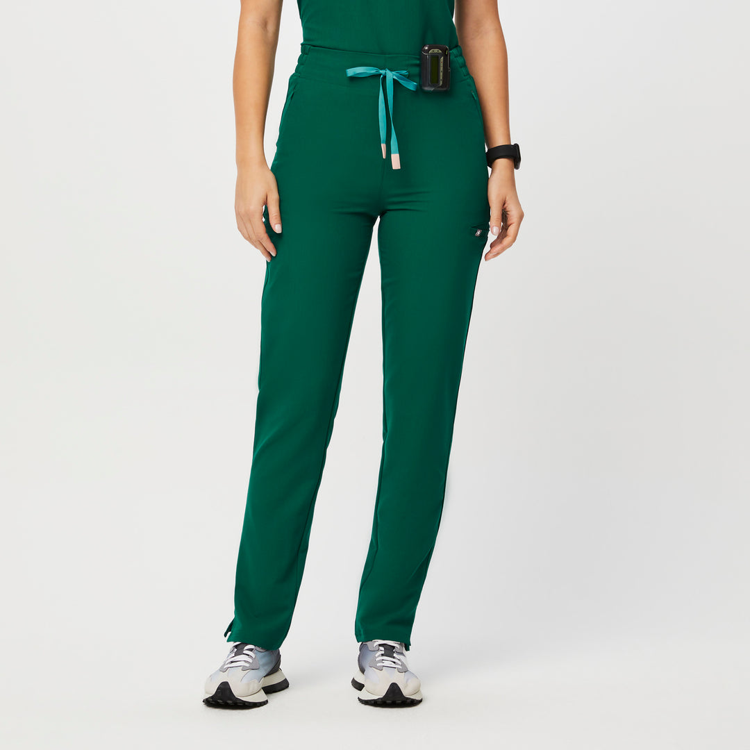 Women’s Evans Skinny Scrub Pants · FIGS