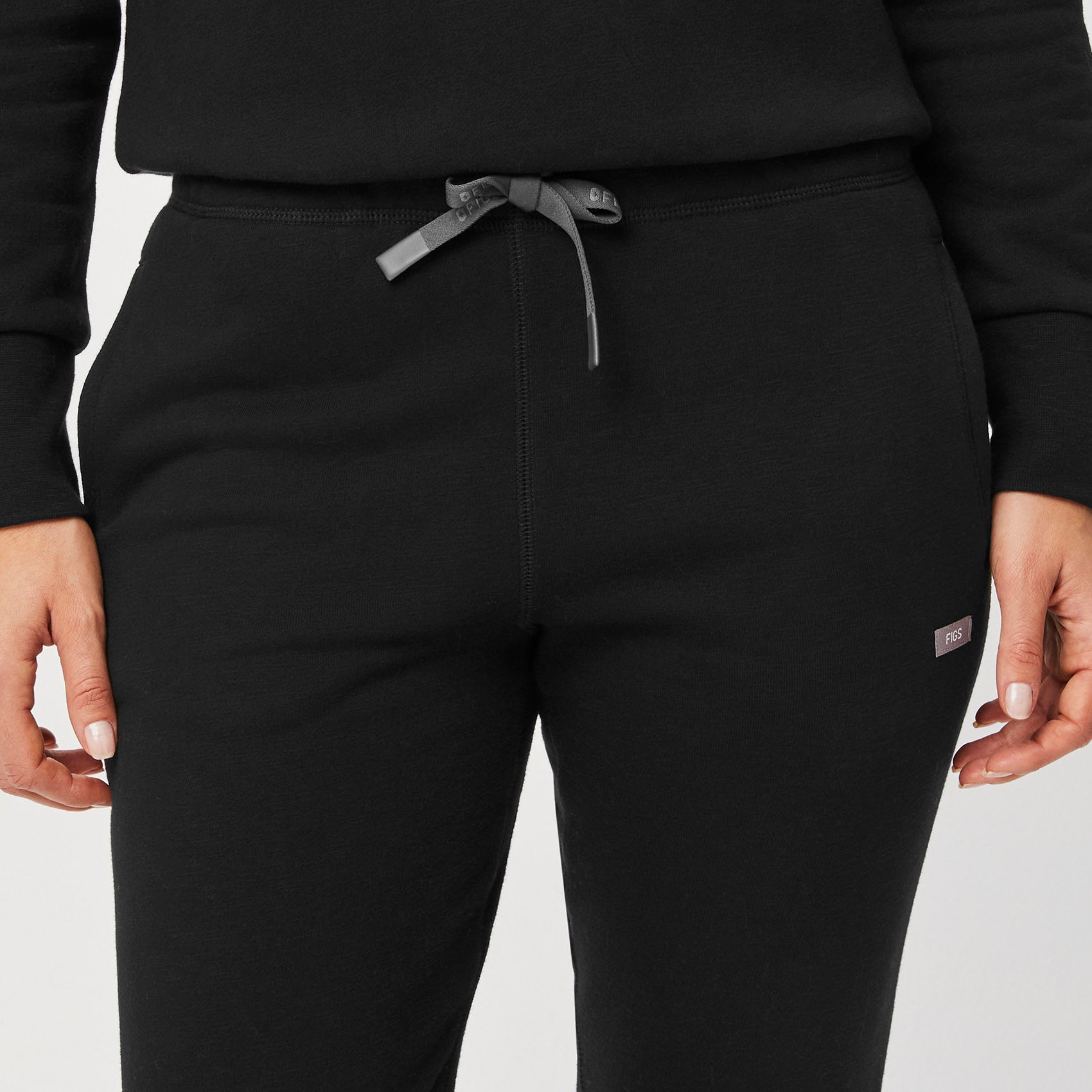 https://cdn.shopify.com/s/files/1/0139/8942/products/WoXSens-Off-ShiftJoggerSweatshirt-Black-XS-5.jpg?v=1667426011