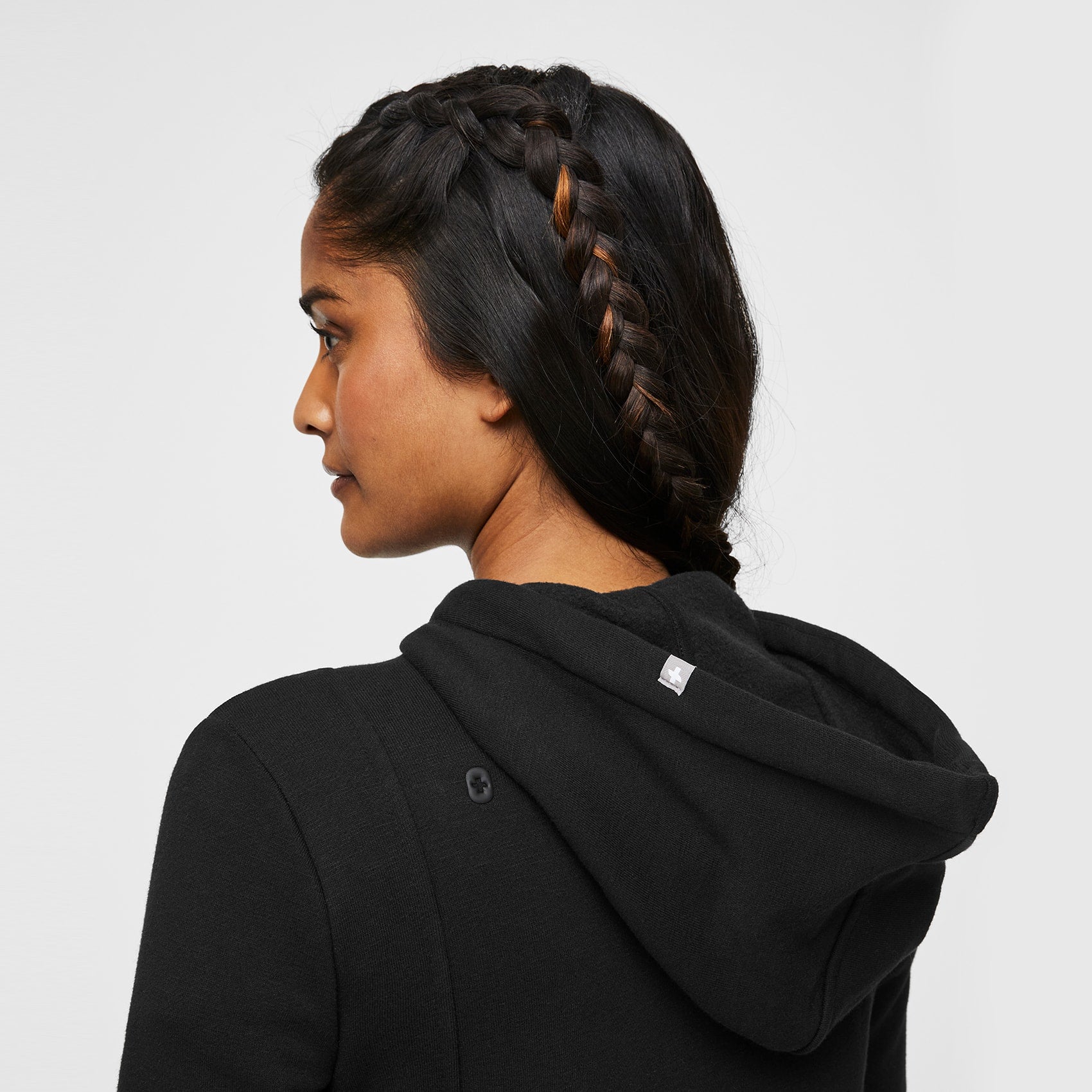 https://cdn.shopify.com/s/files/1/0139/8942/products/Women-Loungewear-Hoodie-Black-XS-3.jpg?v=1653518867