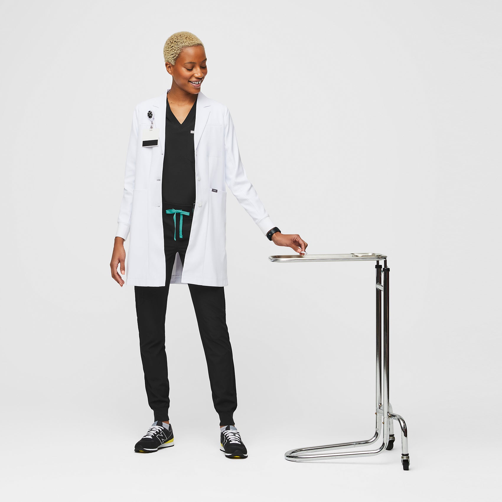 LAB COAT FIGS