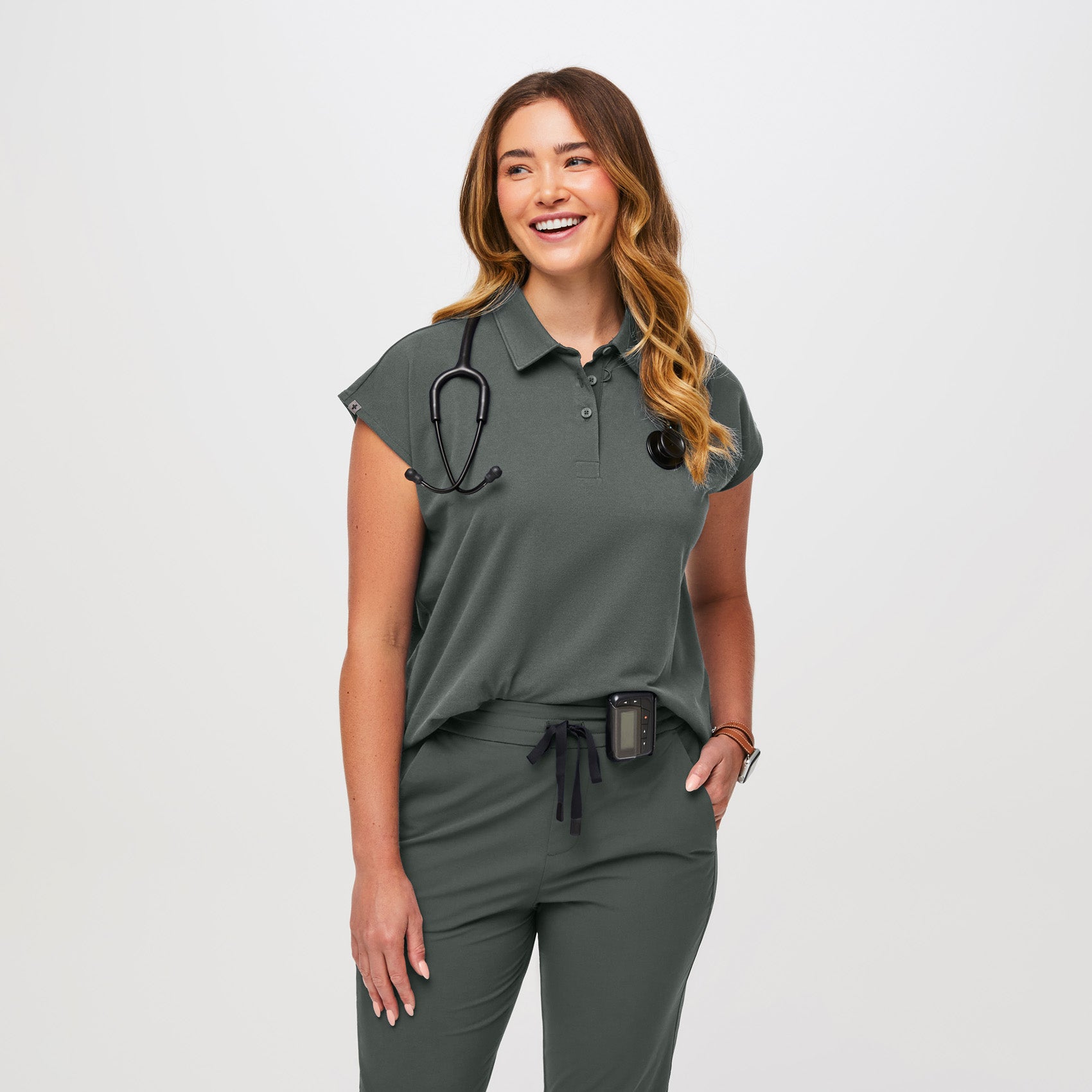 https://cdn.shopify.com/s/files/1/0139/8942/products/Womens-EllaPiqueScrubPolo-Bonsai-M-1.jpg?v=1661189338