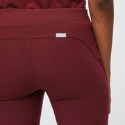 https://cdn.shopify.com/s/files/1/0139/8942/products/Womens-Kade-Pant-Burgundy-XS-4_3a139412-6309-45fd-9fc3-b04c522c7d01.jpg?v=1653518508