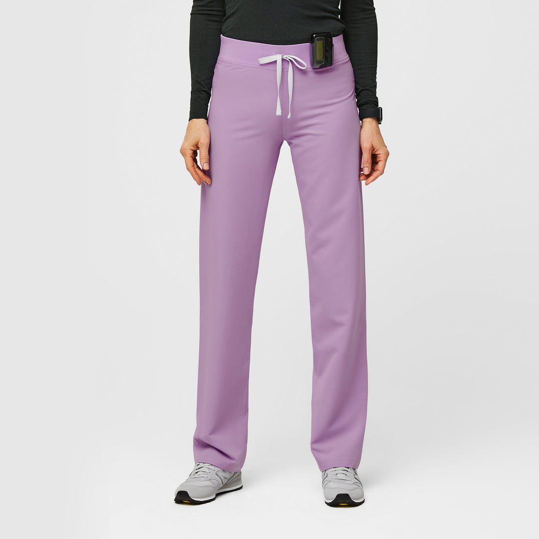 Women's Livingston Basic Scrub Pants · FIGS
