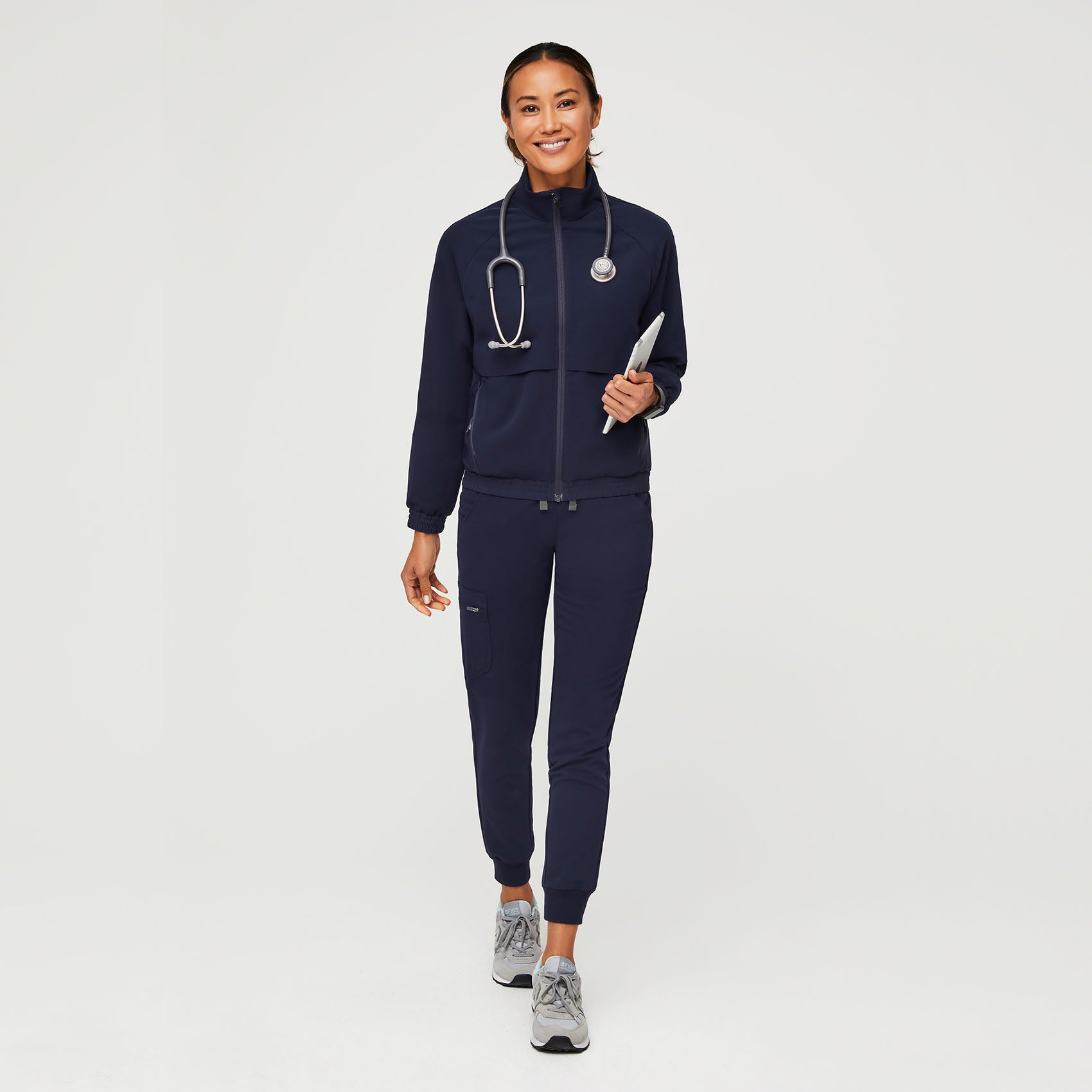https://cdn.shopify.com/s/files/1/0139/8942/products/Womens-LoveMeSomeLayersKit-Navy-14.jpg?v=1675728793