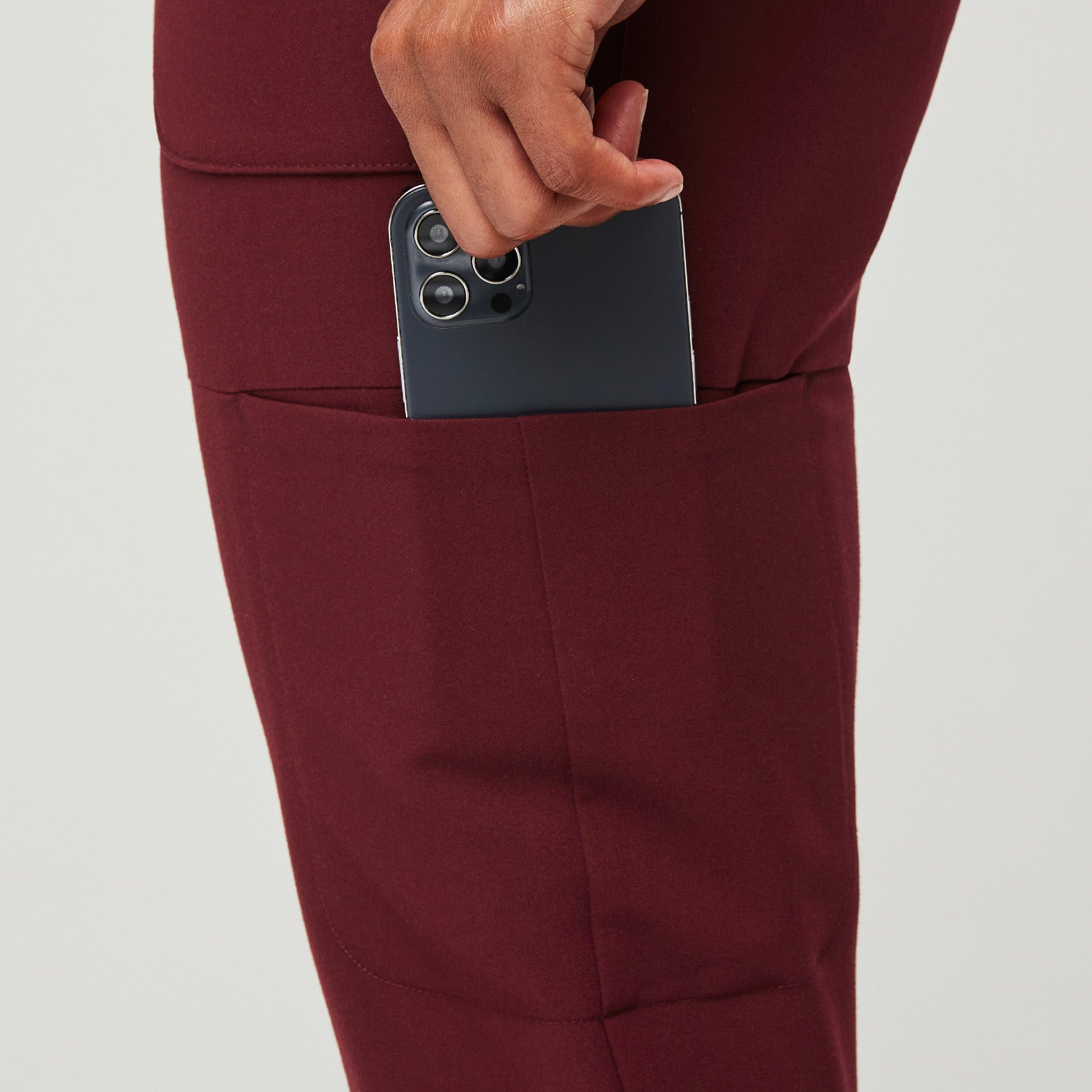 https://cdn.shopify.com/s/files/1/0139/8942/products/Womens-Nepal-Slim-Pants-burgundy-6_628a468e-bb8e-4df0-9b89-88c2d76df2ce.jpg?v=1634077751