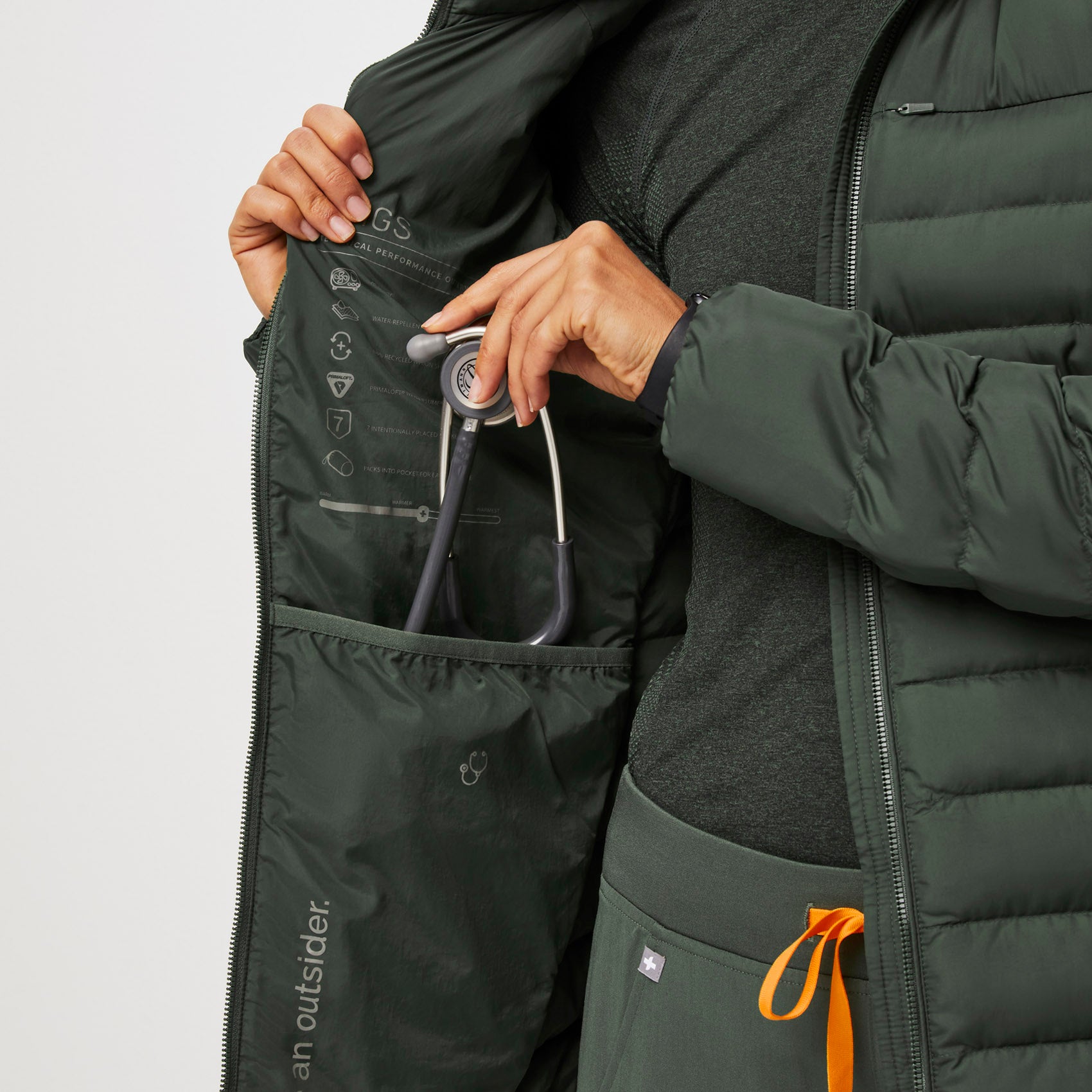 https://cdn.shopify.com/s/files/1/0139/8942/products/Womens-On-ShiftPackablePufferJacket-Moss-XS-6.jpg?v=1666204450