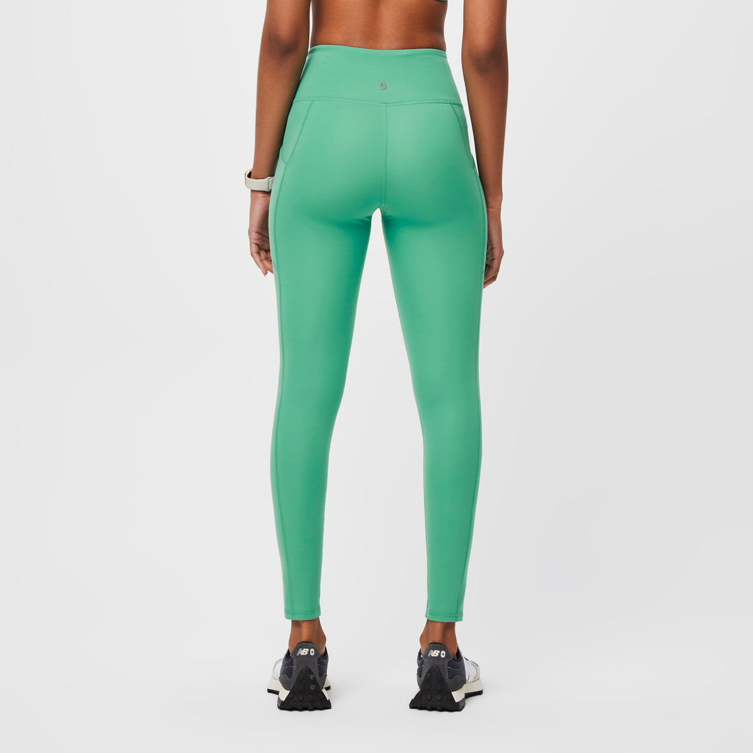 Women’s Performance Underscrub Legging Surgical Green · FIGS