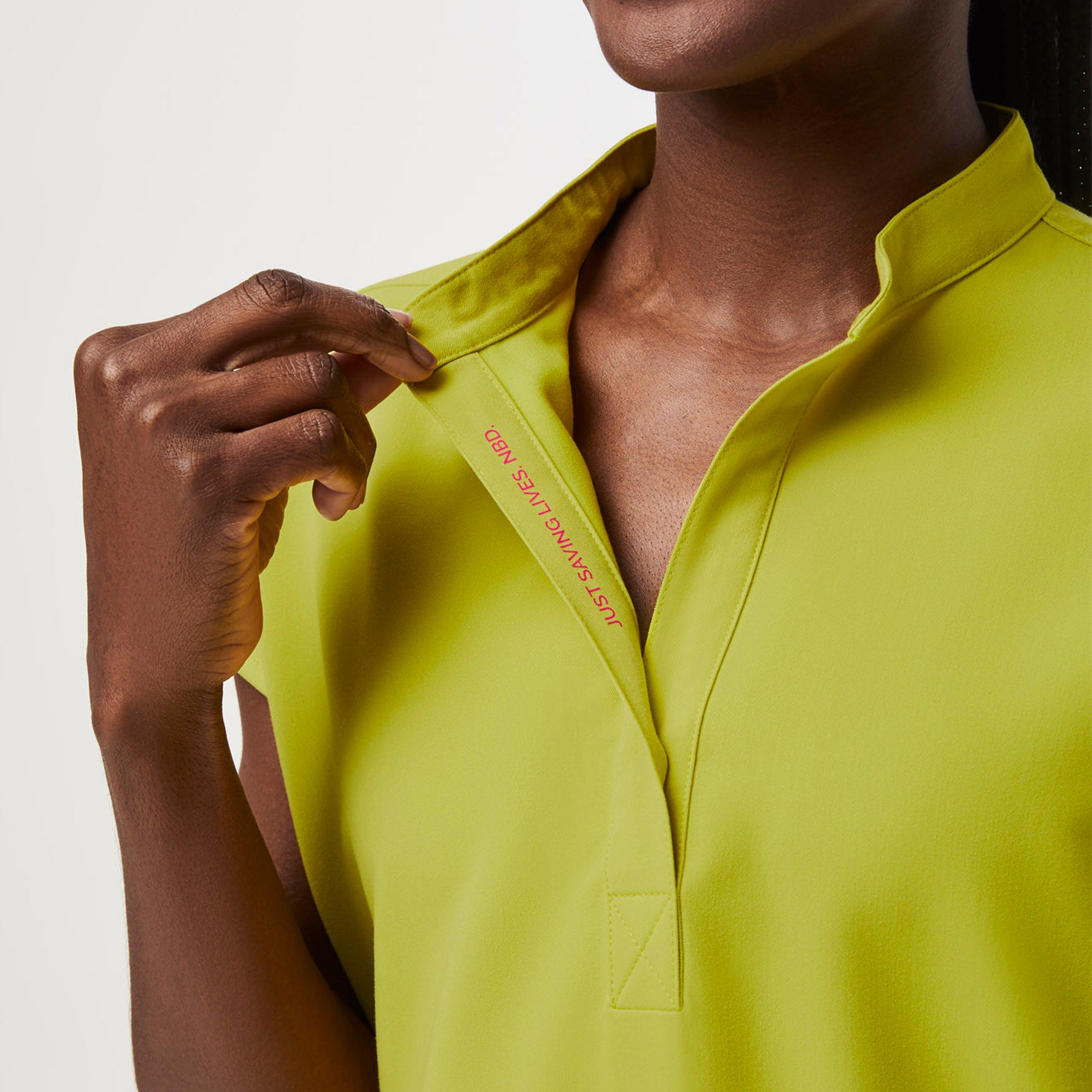 https://cdn.shopify.com/s/files/1/0139/8942/products/Womens-ThatShiftsCrayKit-Limeade-5.jpg?v=1682040560