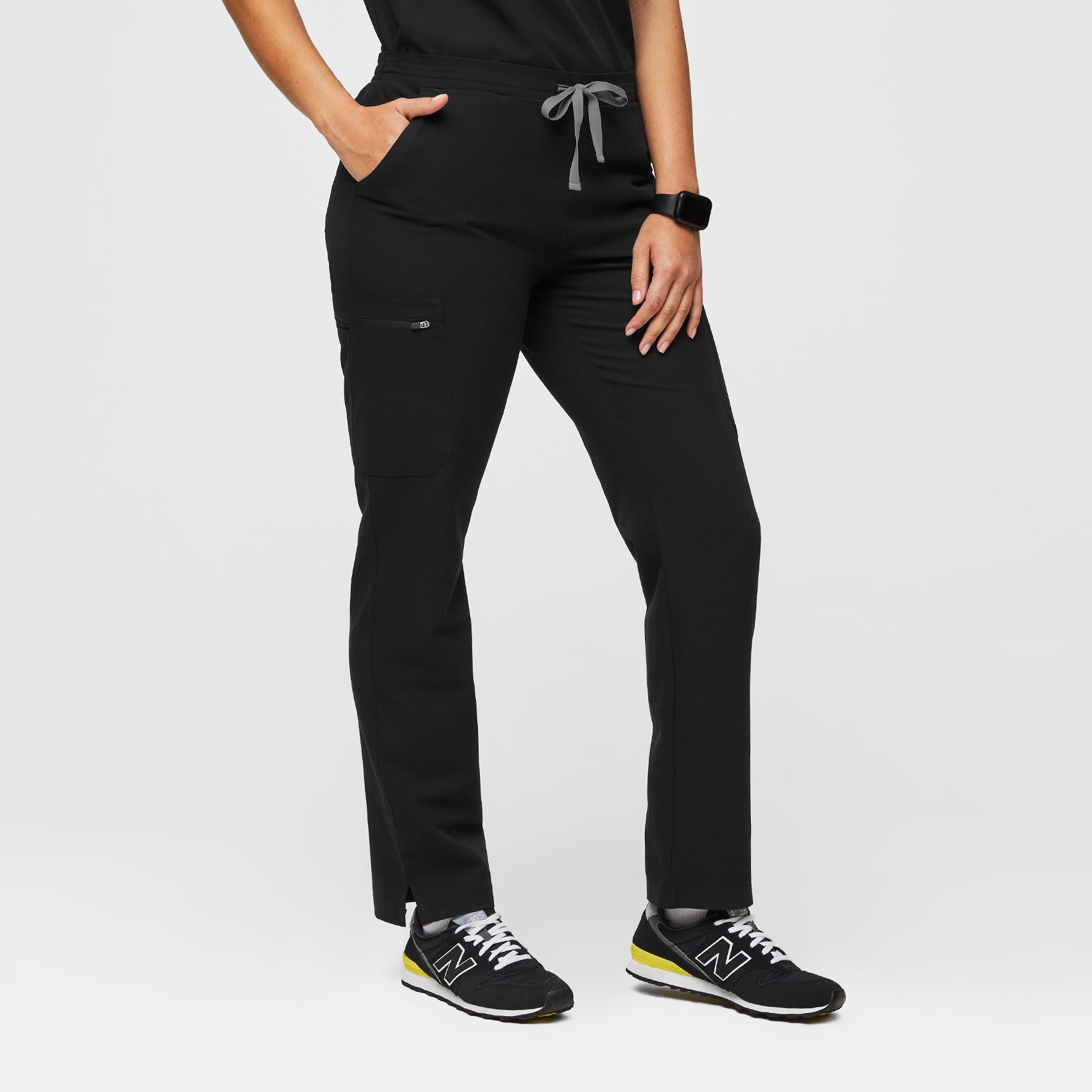 Women's 22-Pocket Jogger Scrub Pants - Black · FIGS