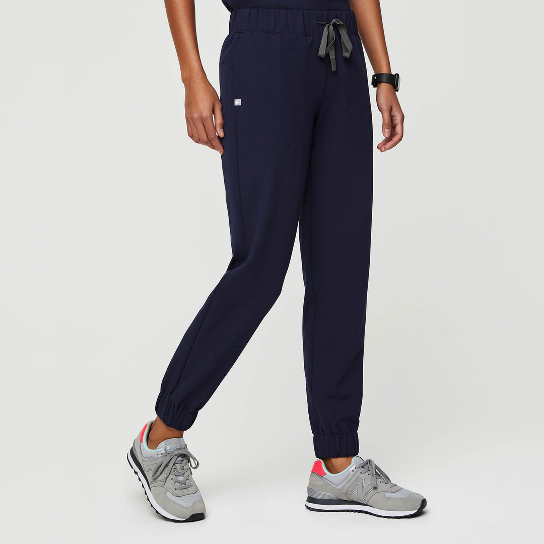 Women’s Yowah Classic Jogger · FIGS