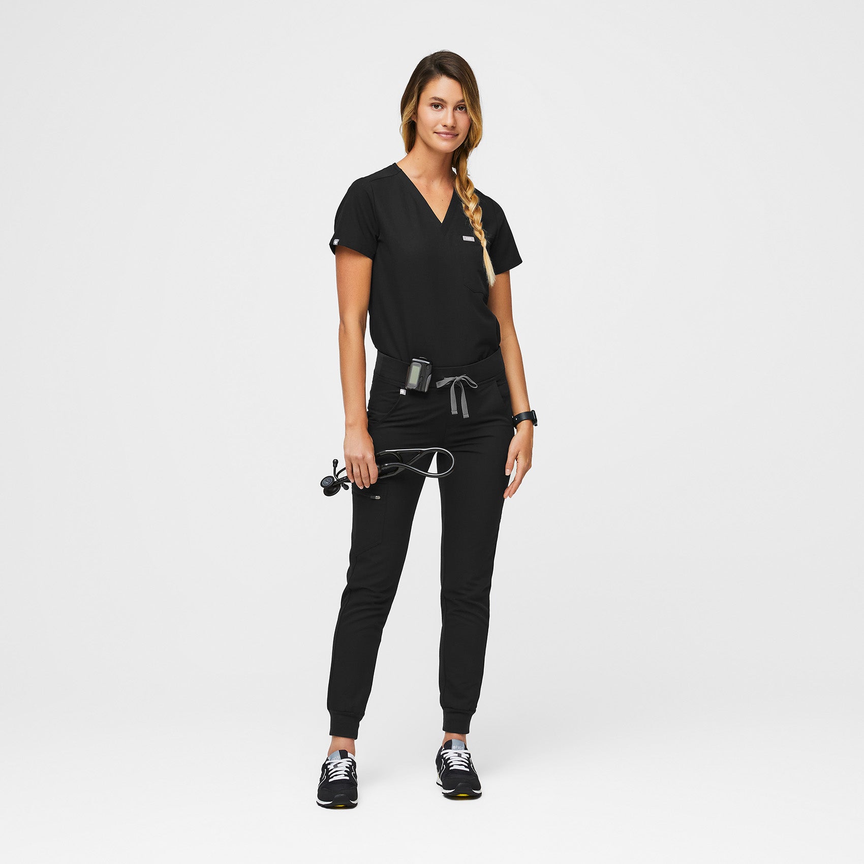 women-s-petite-scrub-pants-figs