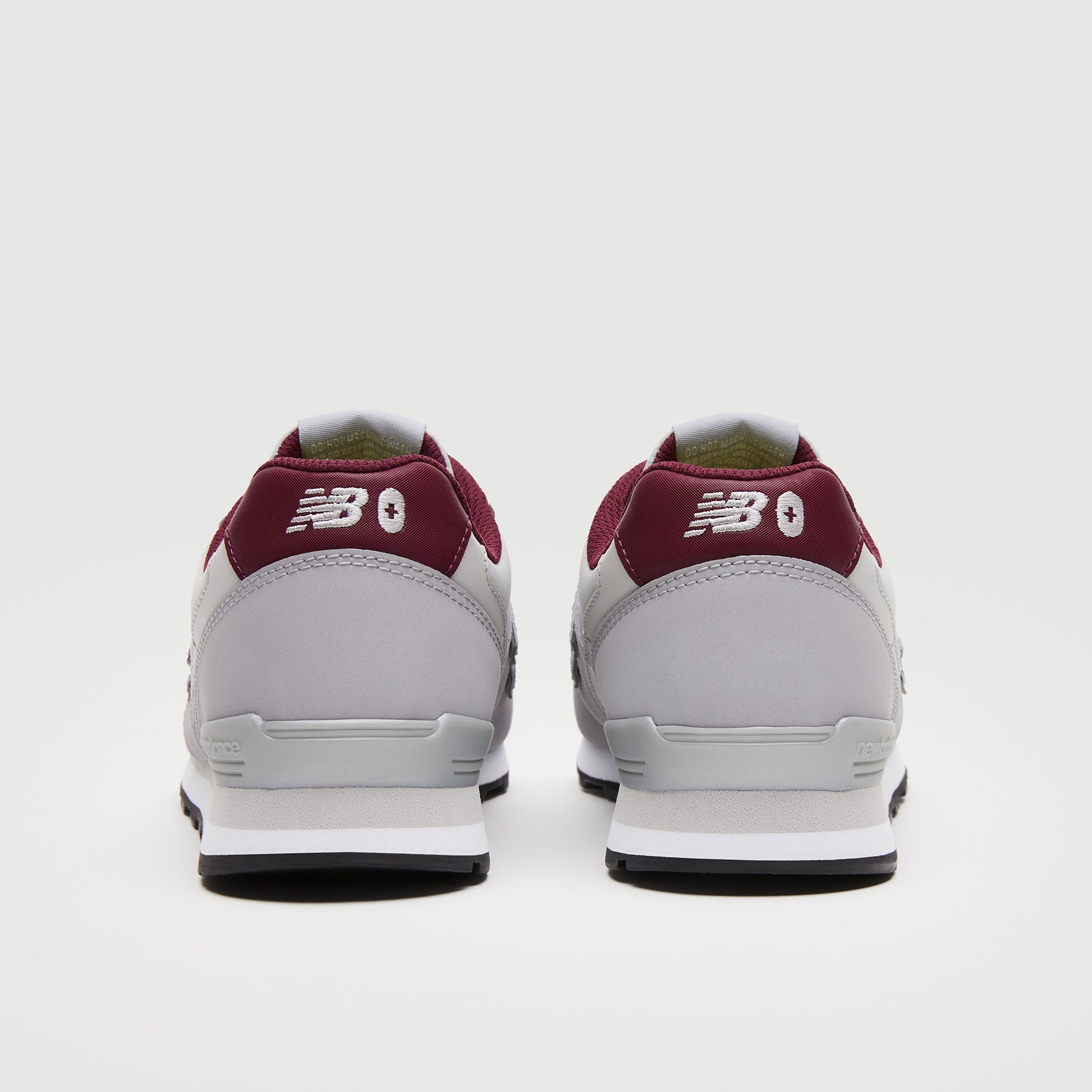 FIGS New Balance 996 pour femmes Gris